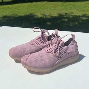 Women’s Lane Eight Shoes